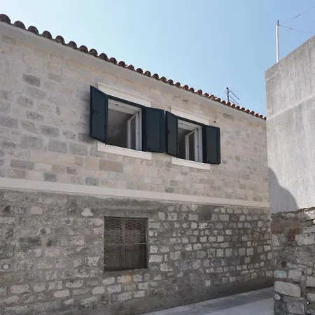 Amazing In With Wifi Tatil Evi Omiš